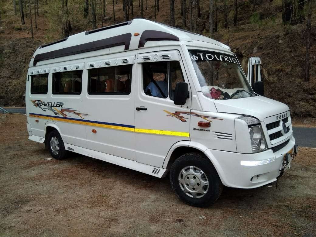 Toyota Innova Car
